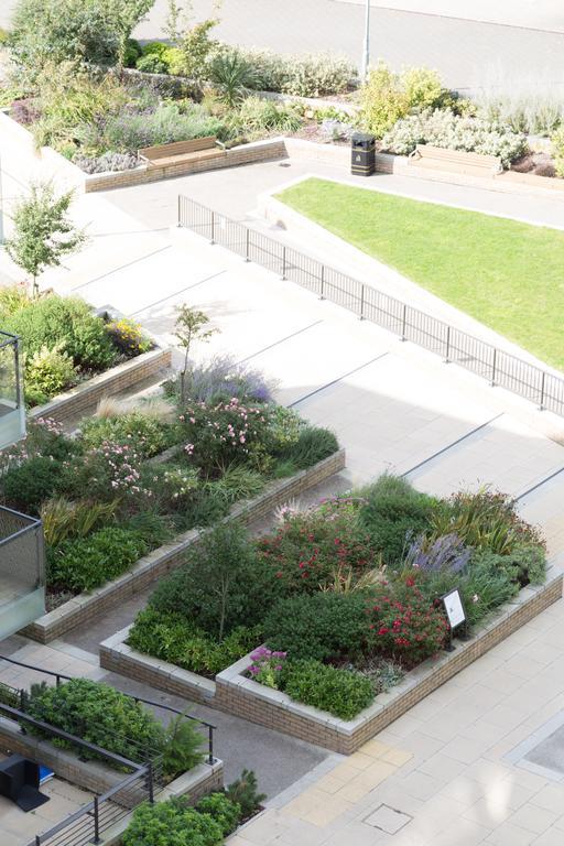 Contemporary & Homely Penthouse, 2 Mins Walk From Cambridge Station, Lift Access, Secured Gated On-Site Parking, Self Check-In, Super Fast Wifi, Terrace & Sleeps 6 Luaran gambar